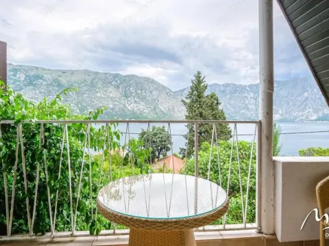 Sale, house, 100m², Stoliv, Kotor - image 19