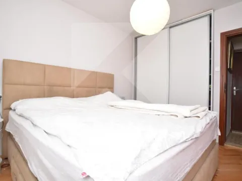 Rent, house, 370m², Zagorič, Podgorica - image 8