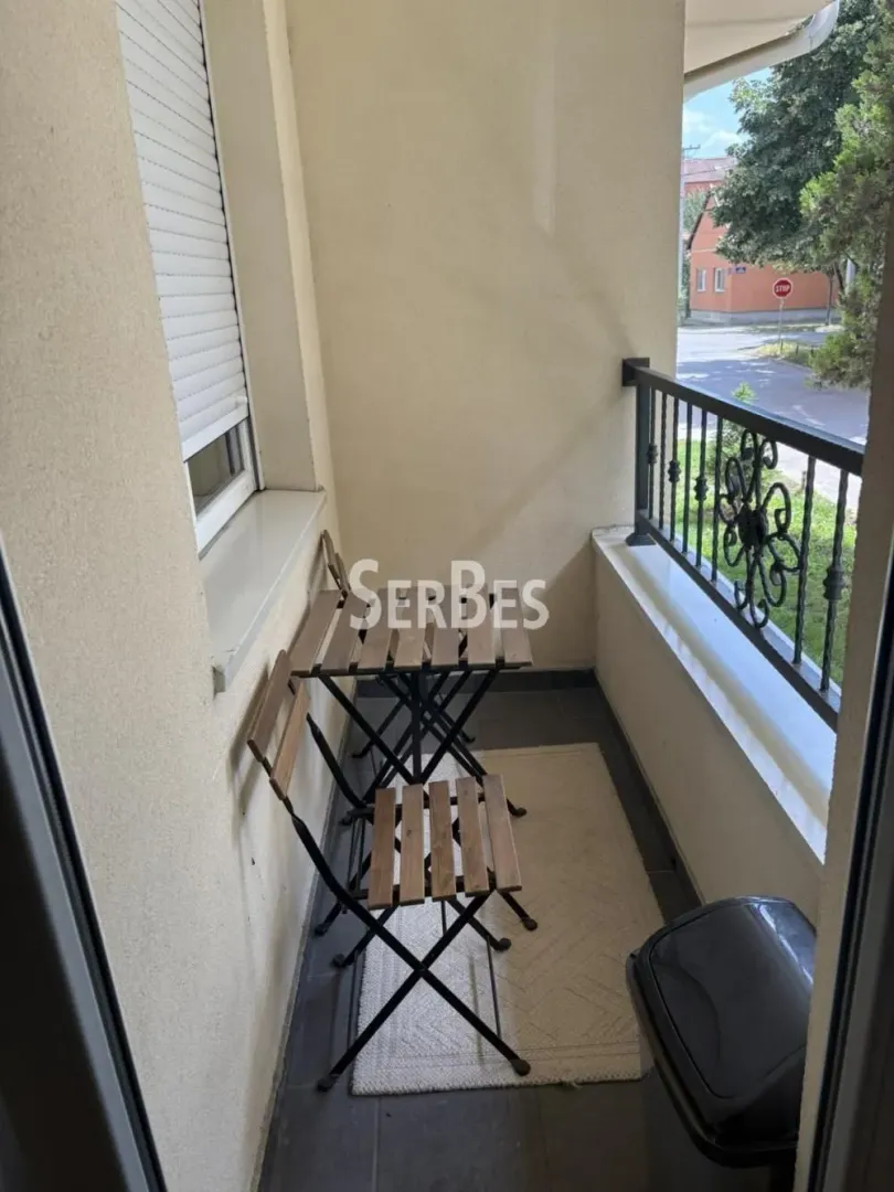 Izdavanje, dvosoban stan, 55m², Salajka, Novi Sad Sve Podlokacije