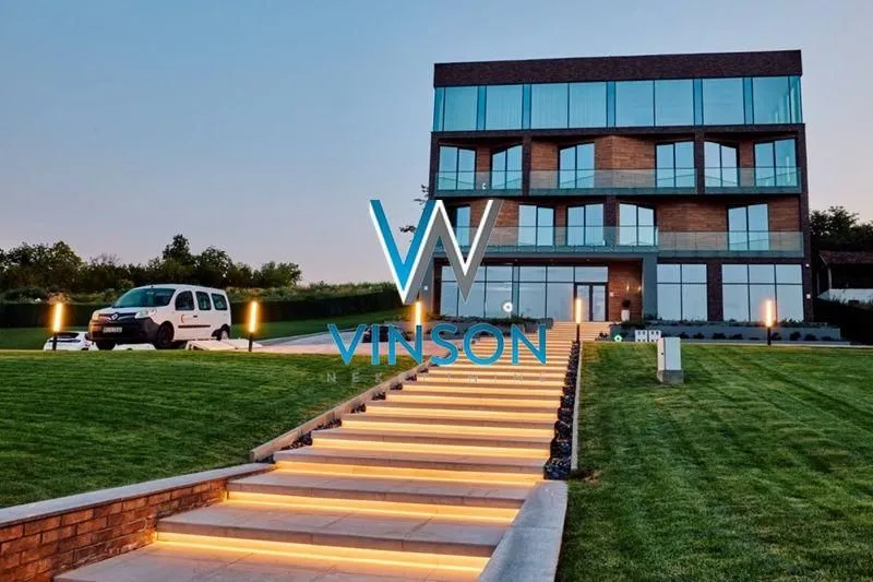 Rent, office space, 190m², Petrovaradin, Novi Sad