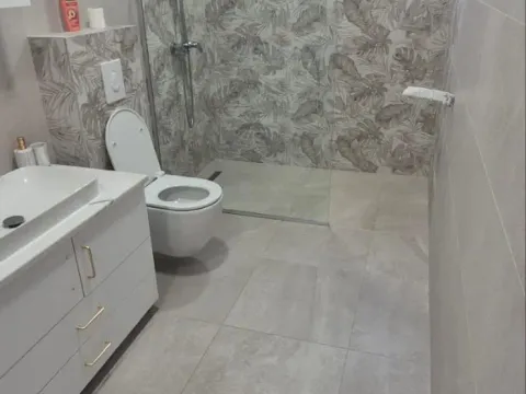 Rent, house, 135m², Murtovina, Podgorica - image 10