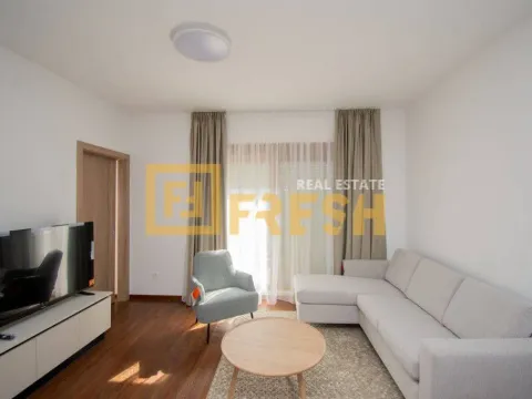 Izdavanje, trosoban stan, 90m², Master Kvart, Podgorica - image 5