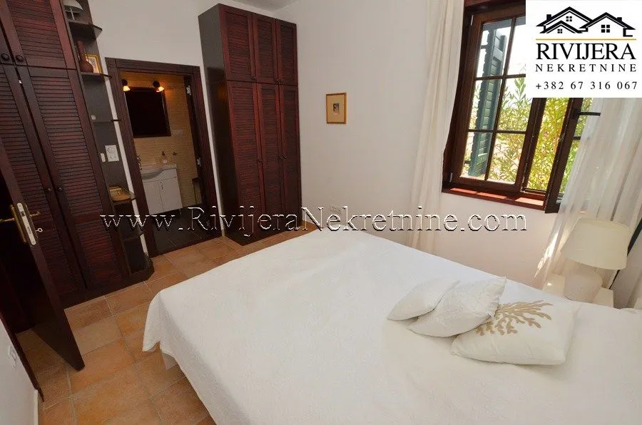 Prodaja, dvosoban stan, 101m², Kostanjica, Kotor