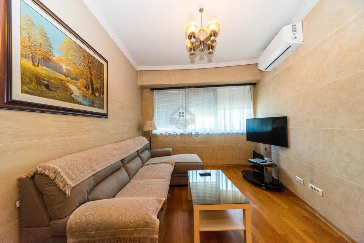 Rent, one bedroom apartment, 55m², Centar, Podgorica