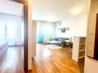 Izdavanje, jednosoban stan, 51m², City Kvart, Podgorica - image 4