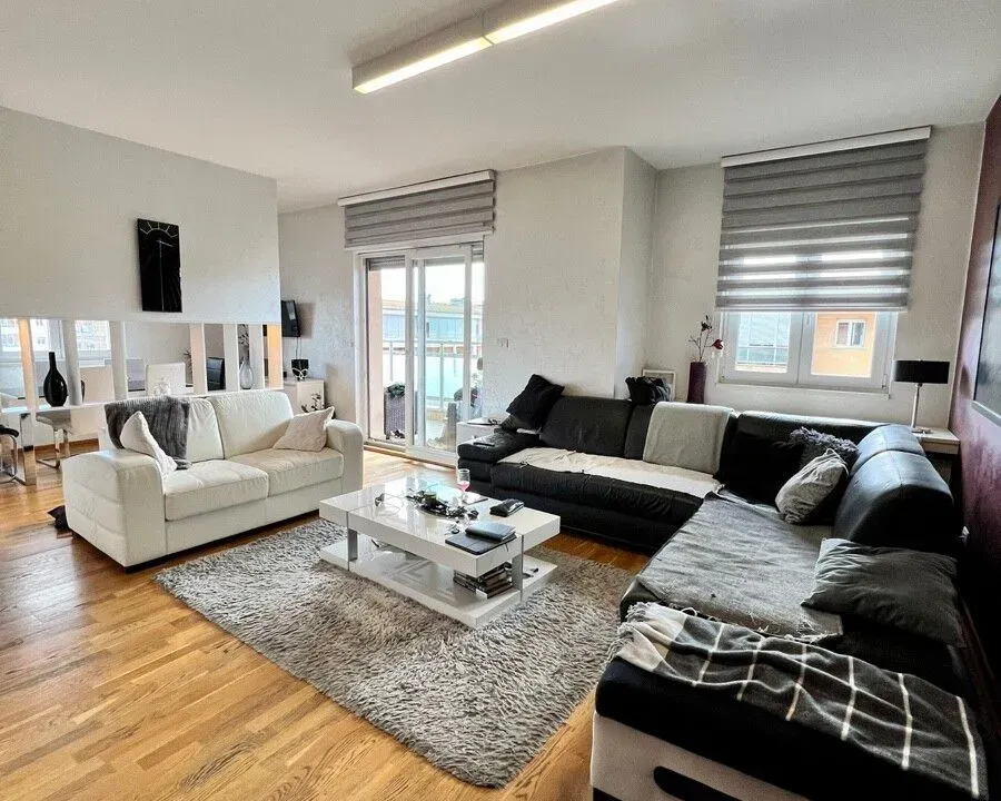 Prodaja, trosoban stan, 119m², City Kvart, Podgorica