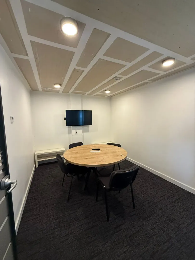 Rent, office space, 705m², Zeta, Podgorica