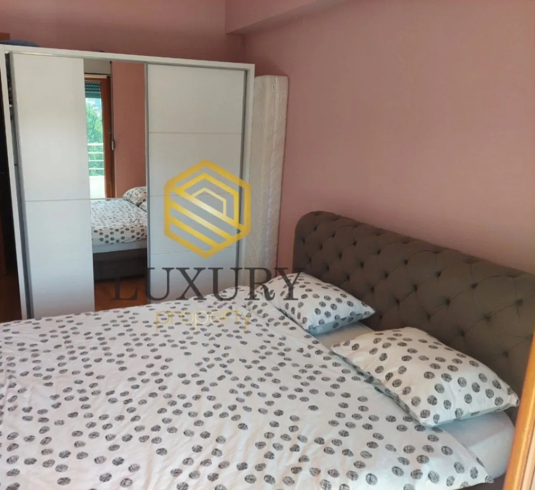 Izdavanje, jednosoban stan, 55m², Centar, Podgorica