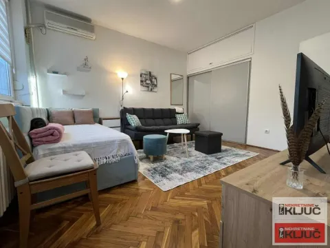 Izdavanje, jednosoban stan, 30m², Spens, Novi Sad Sve Podlokacije - image 2