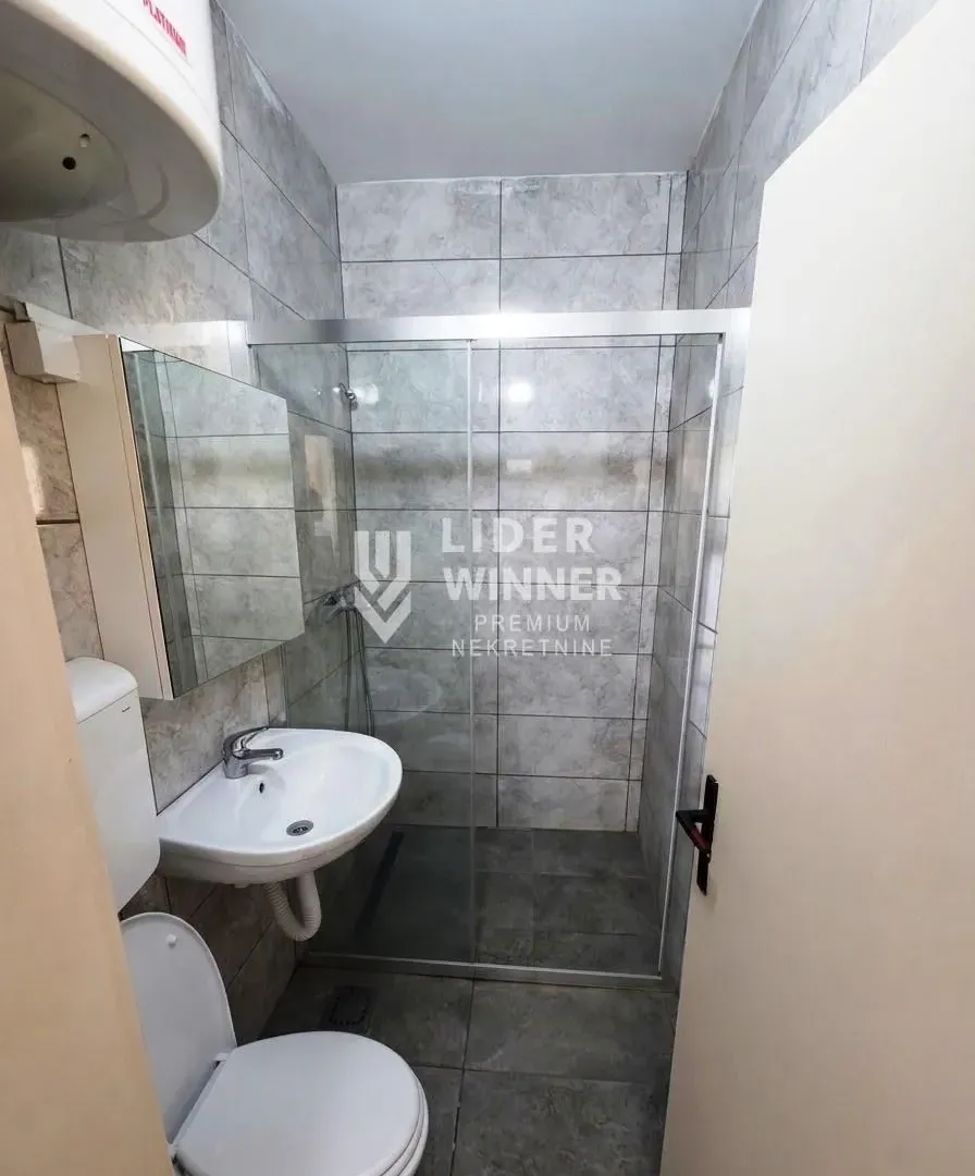 Sale, three bedroom apartment, 65m², Bogoslovija, Palilula Sve Podlokacije