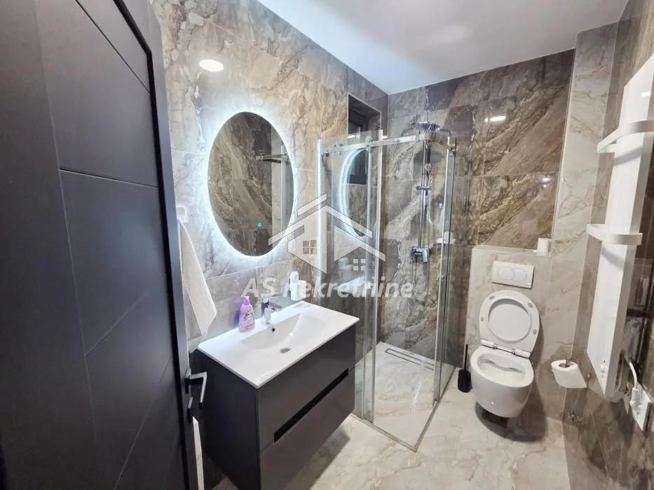 Izdavanje, stan, 61m², Cvetkova Pijaca, Zvezdara Sve Podlokacije