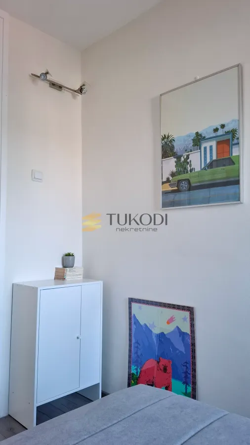 Izdavanje, jednosoban stan, 40m², Stari Grad, Beograd