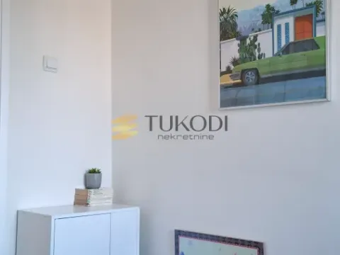 Rent, one bedroom apartment, 40m², Stari Grad, Beograd - image 13