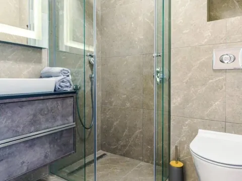 Sale, two bedroom apartment, 160m², Donja Lastva, Tivat - image 10