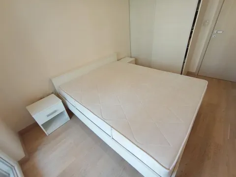 Izdavanje, jednosoban stan, 48m², City Kvart, Podgorica - image 4