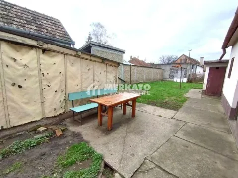 Sale, house, 85m², Bagljaš, Zrenjanin - image 19