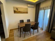 Izdavanje, dvosoban stan, 66m², Centar, Podgorica - image 5