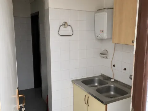 Rent, office space, 95m², Stari Aerodrom, Podgorica - image 4