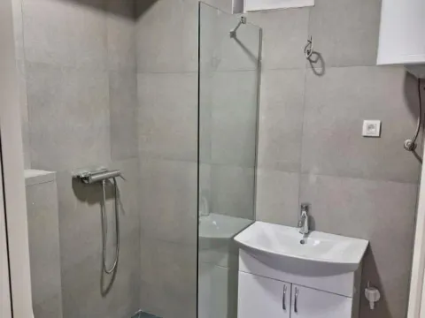 Sale, one bedroom apartment, 33m², Klisa, Novi Sad Sve Podlokacije - image 8