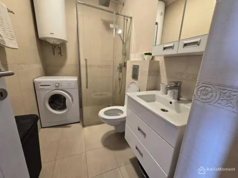 Prodaja, trosoban stan, 79m², Petrovac, Budva - image 10