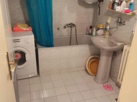 Prodaja, kuća, 250m², Karaburma, Palilula Sve Podlokacije - image 9