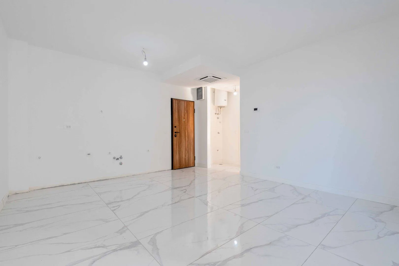 Sale, one bedroom apartment, 42m², Rafailovići, Budva