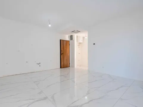 Prodaja, jednosoban stan, 42m², Rafailovići, Budva - image 9