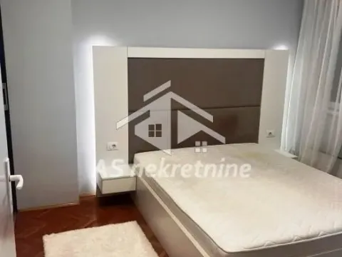 Izdavanje, dvosoban stan, 40m², Zemun Kalvarija, Zemun Sve Podlokacije - image 8