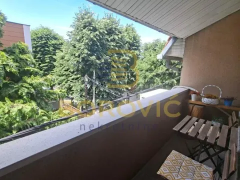 Izdavanje, trosoban stan, 100m², Senjak, Beograd - image 5