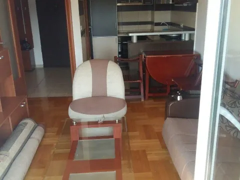 Rent, one bedroom apartment, 43m², Preko Morače, Podgorica - image 3