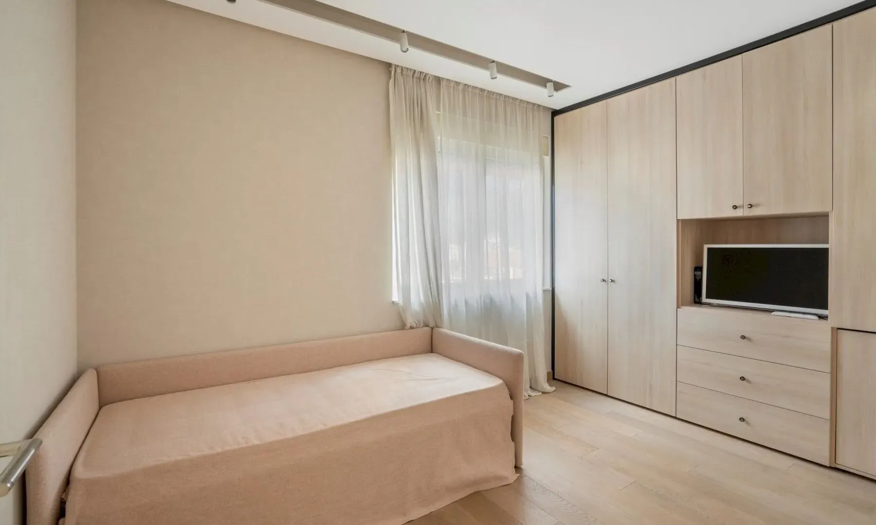 Prodaja, dvosoban stan, 138m², Budva, Crna Gora