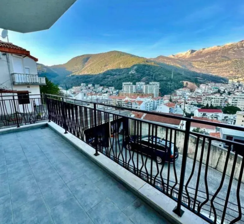 Sale, one bedroom apartment, 62m², Babin Do, Budva