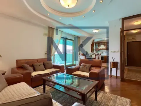 Sale, three bedroom apartment, 130m², Stari Aerodrom, Podgorica