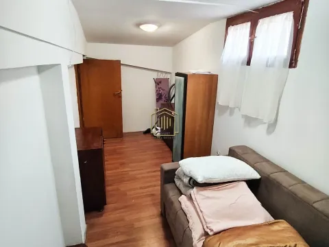 Rent, house, 42m², Podgorica, Crna Gora - image 11