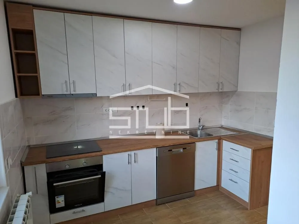 Izdavanje, dvosoban stan, 65m², Čukarica, Beograd