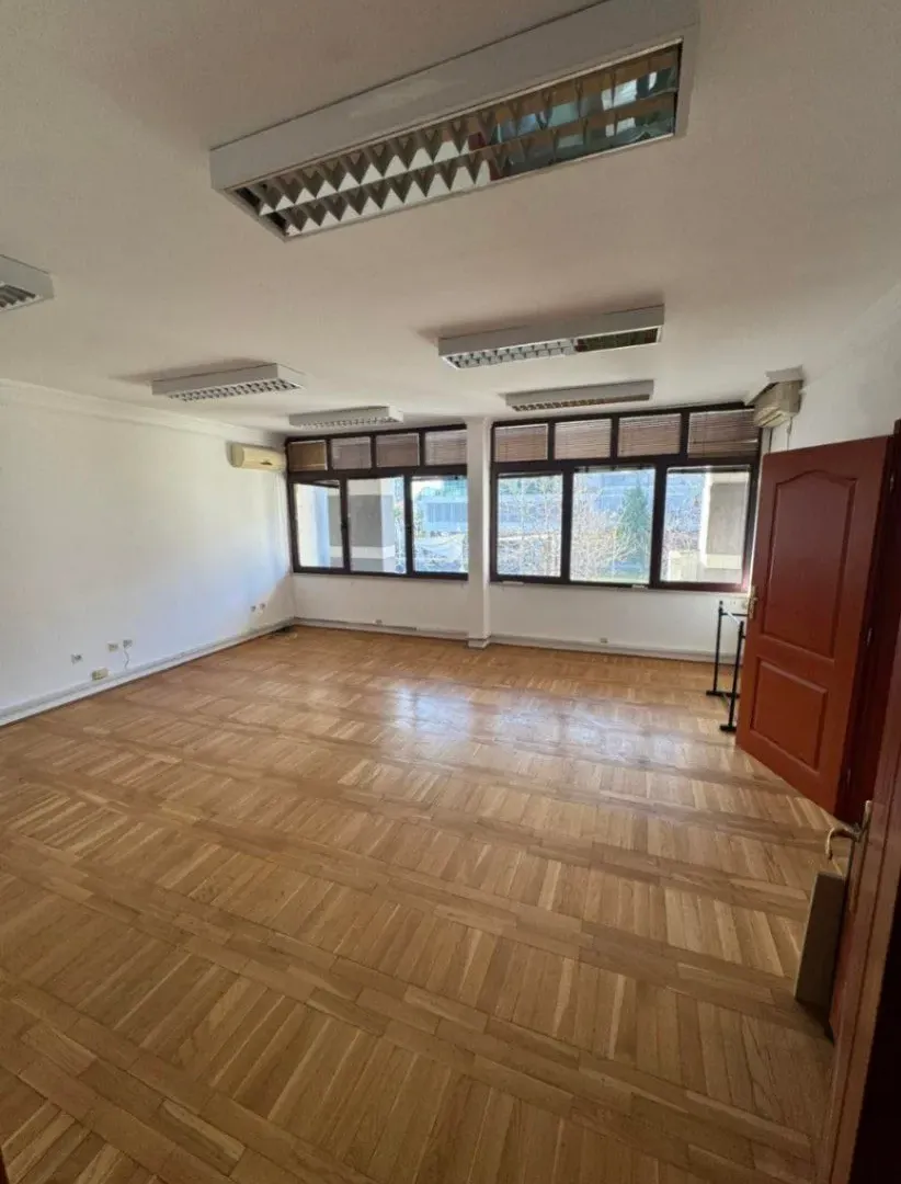 Rent, office space, 92m², Preko Morače, Podgorica