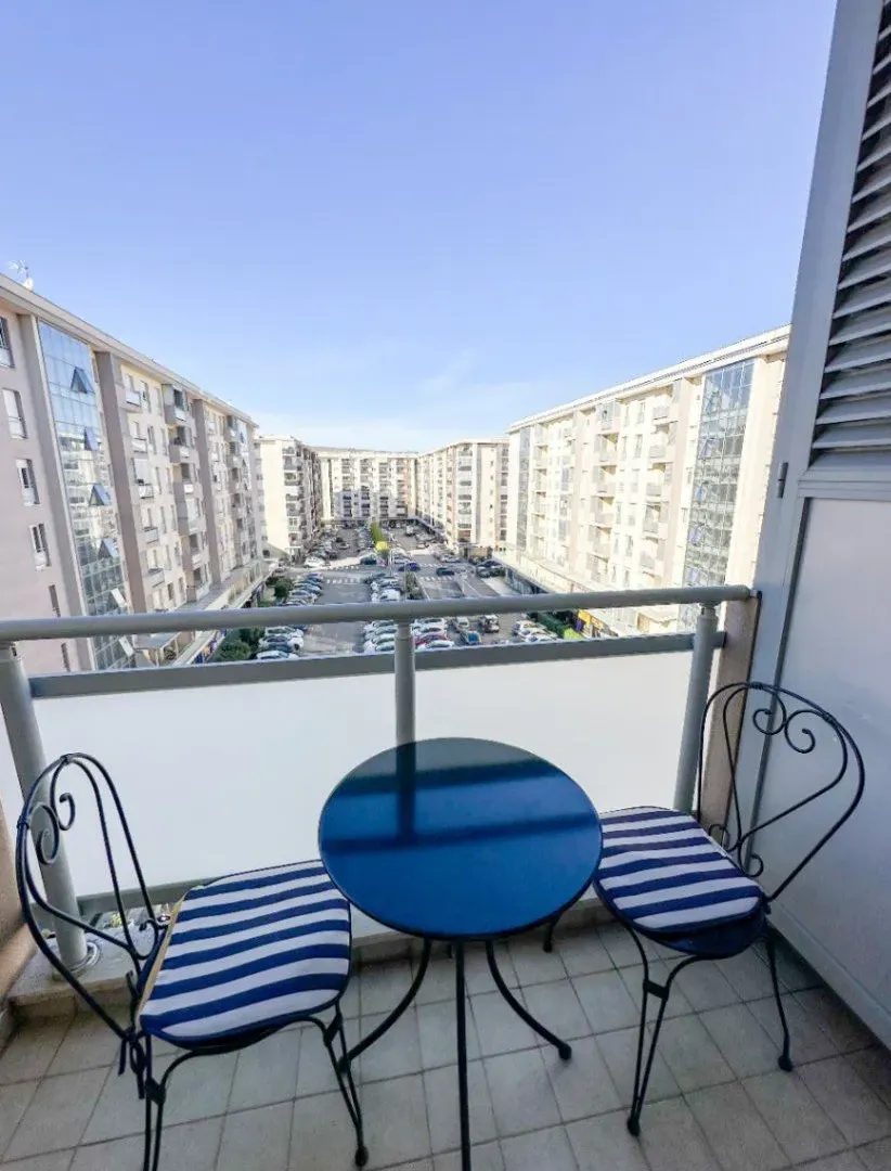 Izdavanje, dvosoban stan, 64m², City Kvart, Podgorica