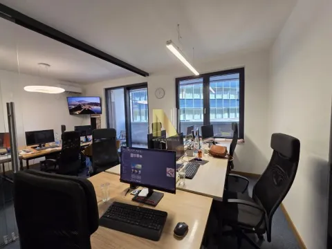 Rent, office space, 80m², Centar, Novi Sad - image 2
