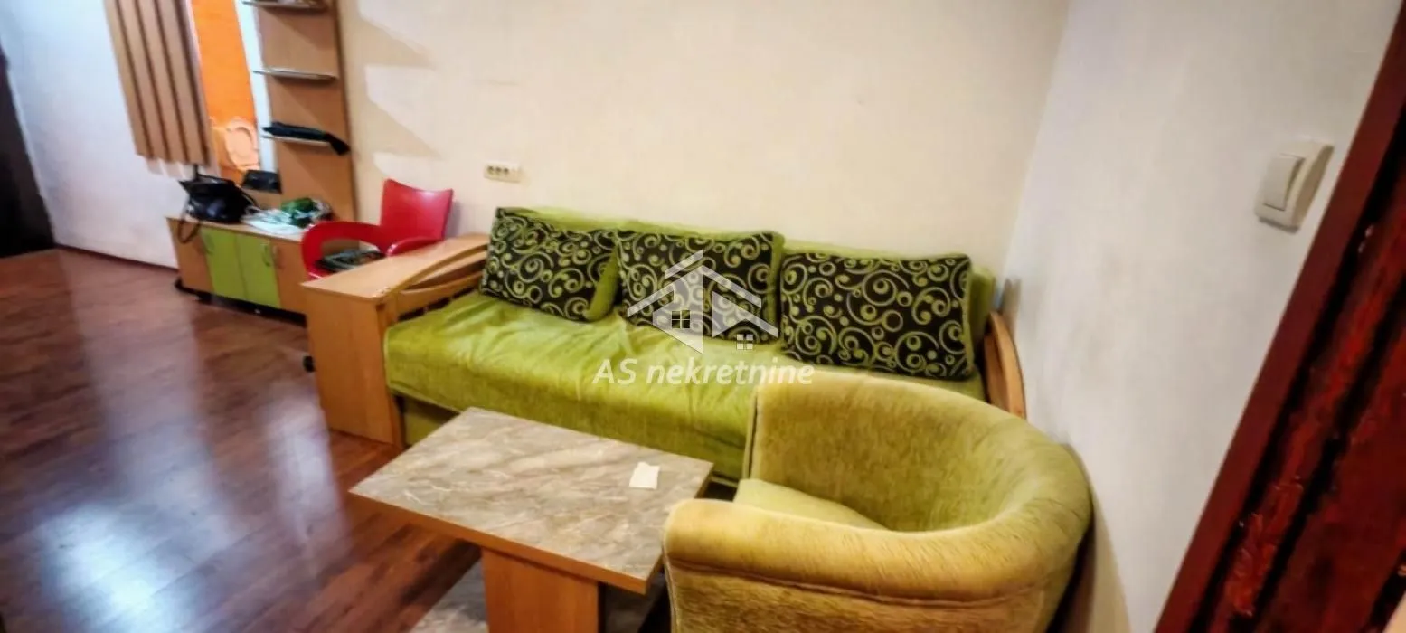 Izdavanje, dvosoban stan, 40m², Čukarica, Beograd