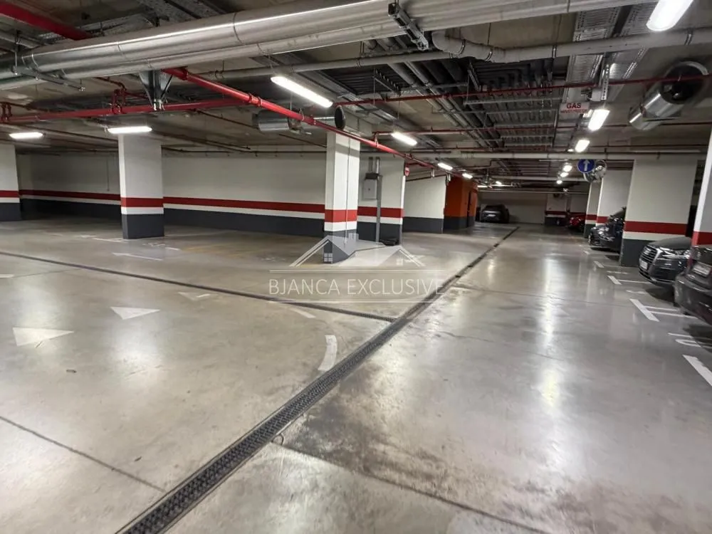 Prodaja, parking/garaža, 13m², Novi Beograd Blok 63, Novi Beograd Sve Podlokacije