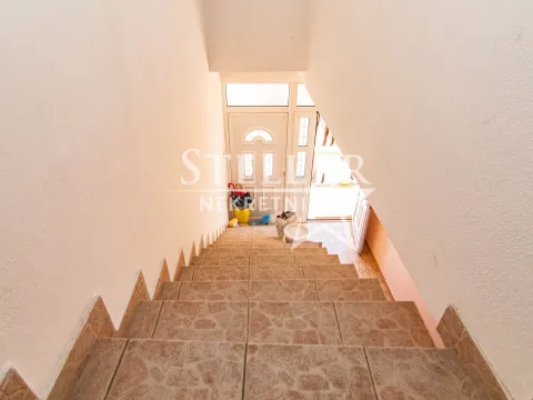 Rent, three bedroom apartment, 99m², Masline, Podgorica - image 11