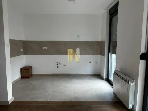 Prodaja, četvorosoban stan, 81m², Salajka, Novi Sad Sve Podlokacije - image 5