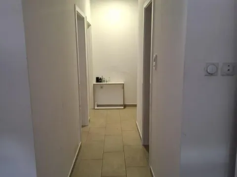 Sale, two bedroom apartment, 75m², Pantelej, Niš - image 7