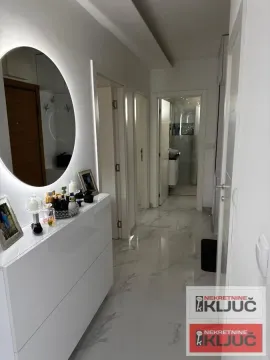 Prodaja, dvosoban stan, 57m², Lipov gaj, Novi Sad Sve Podlokacije - image 17