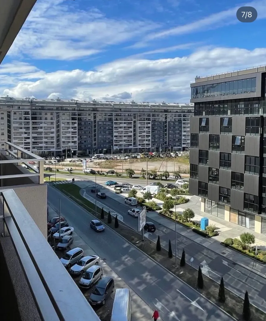 Izdavanje, jednosoban stan, 40m², Central Point, Podgorica