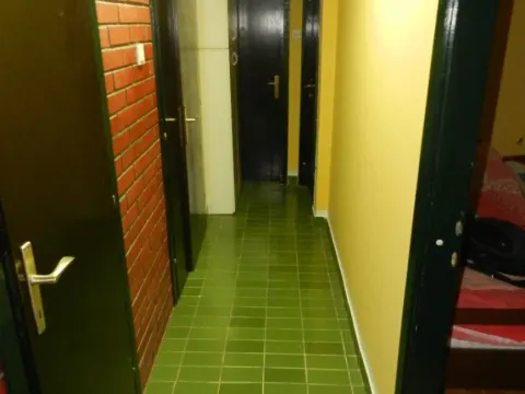 Prodaja, trosoban stan, 90m², Centar, Nikšić - image 9