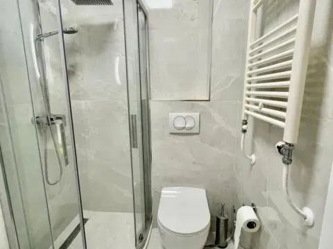 Sale, four bedroom apartment, 240m², Dobre Vode, Bar - image 18