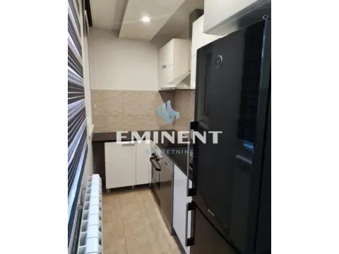 Izdavanje, dvosoban stan, 42m², Vračar Sve Podlokacije, Beograd - image 5