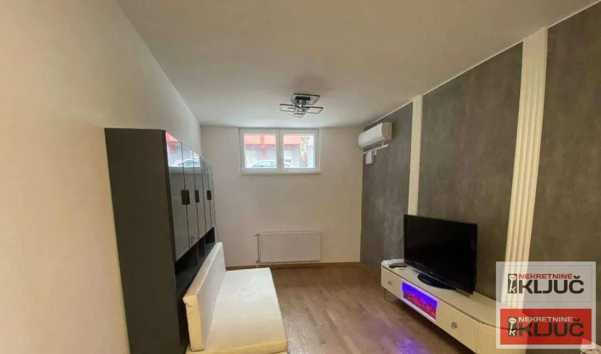 Sale, two bedroom apartment, 44m², Grbavica, Novi Sad Sve Podlokacije