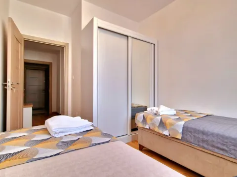 Prodaja, dvosoban stan, 59m², Bečići, Budva - image 25